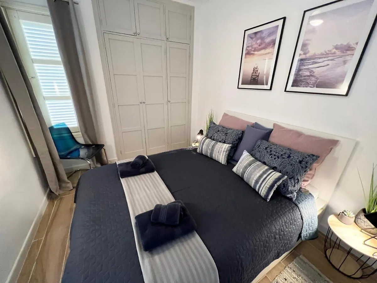 شقة Orlando Sea View أذيخي